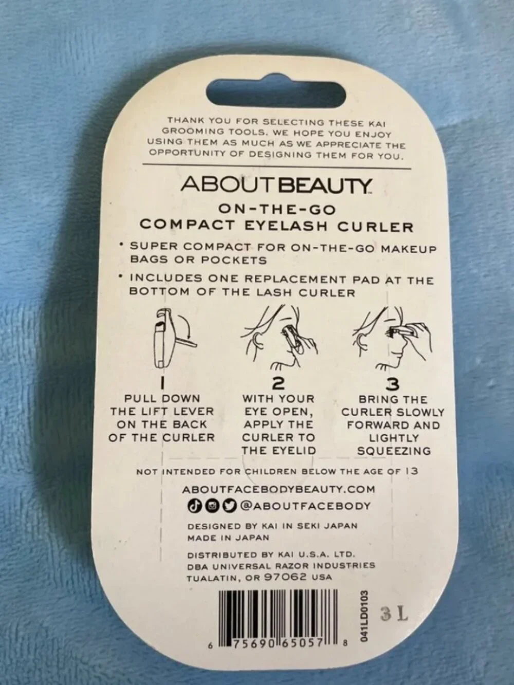 Eyelash curler, portable compact size, travel, From About Beauty NWT